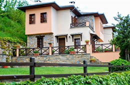 Rinoula's Traditional Houses